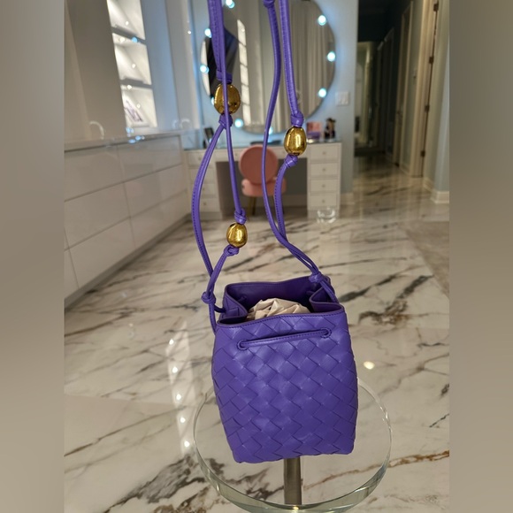 NWT Bottega Veneta Mini Intrecciato Shoulder Bag - Picture 4 of 11